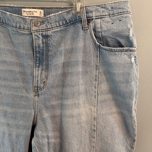 Abercrombie 90s Ultra High Jeans - Picture 6 of 14